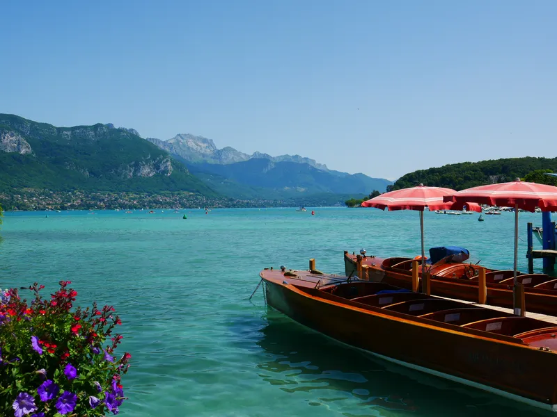 A Postcard from Annecy